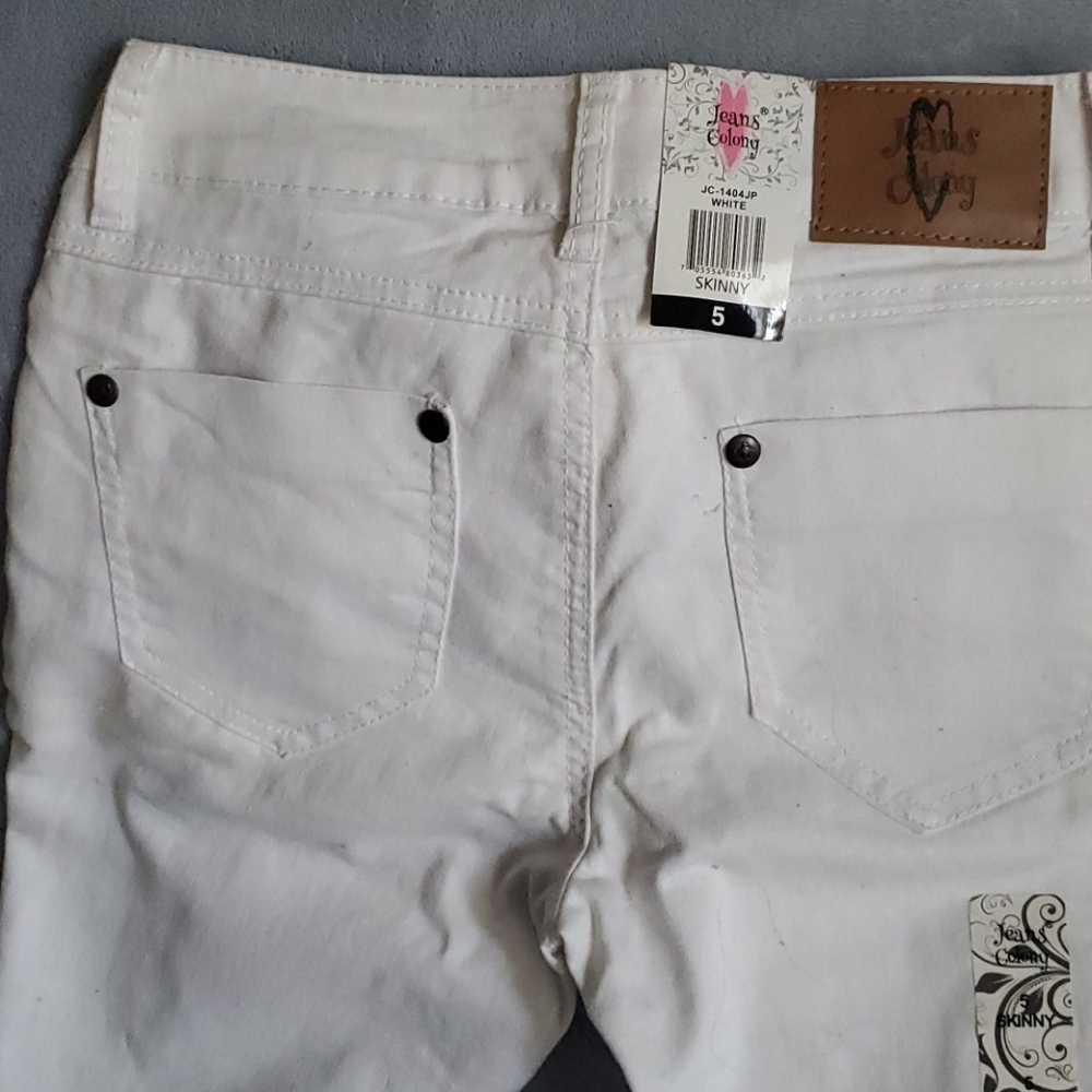 Jeans - Picture 3 of 5